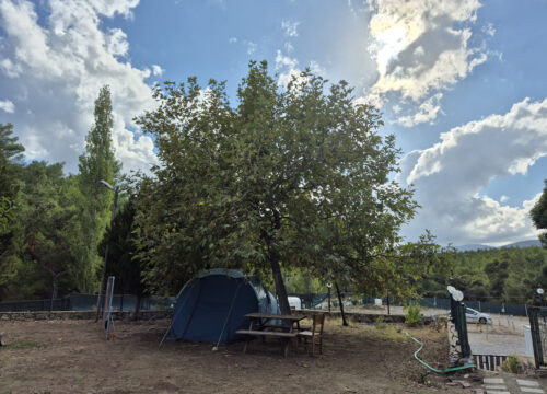 Urla Doğa İçi Karavan Parkı: Doğa ile Baş Başa Kalmanın En Güzel Yolu mu?