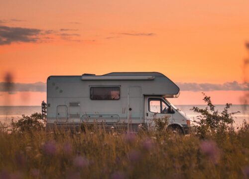 İzmir Tekne Park Fiyatları Neleri Kapsıyor ve Nasıl Belirleniyor?