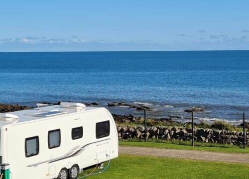 İzmir Urla Deniz Kenarı Parkı’nda Huzur Bulmanın Yolları Neler?